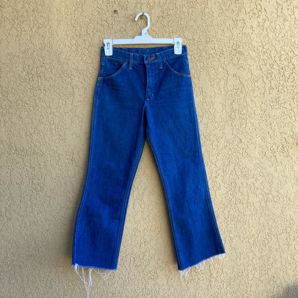 Wrangler straight leg jeans!